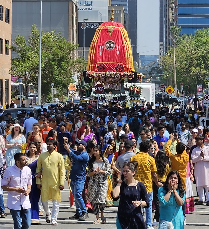 BELO HORIZONTE, MG - 22.08.2015: FESTIVAL RATHA-YATRA - evento religioso-cultural  milenar organizado pela Movimento Hare Krishna de Belo Horizonte. (Foto:  Nereu Jr. / Fotoarena Stock Photo - Alamy